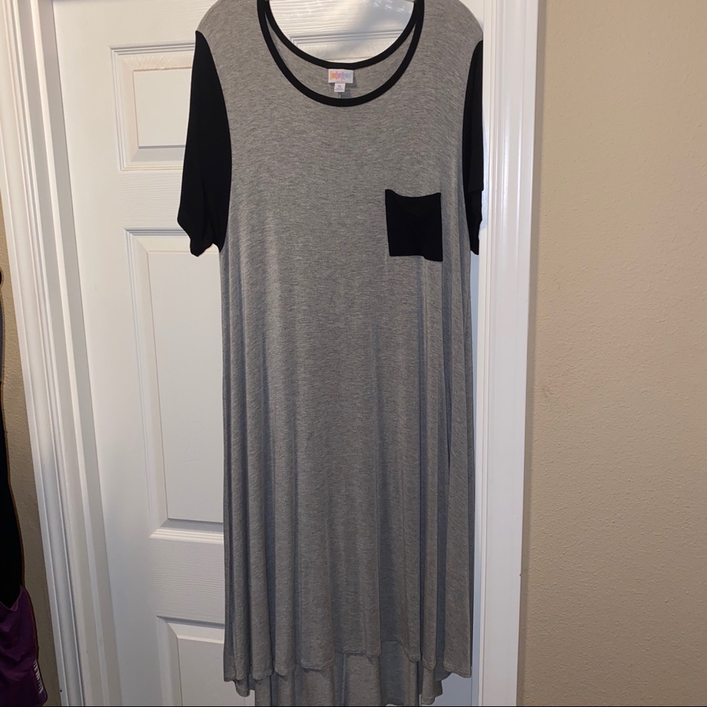 LuLaRoe Carly